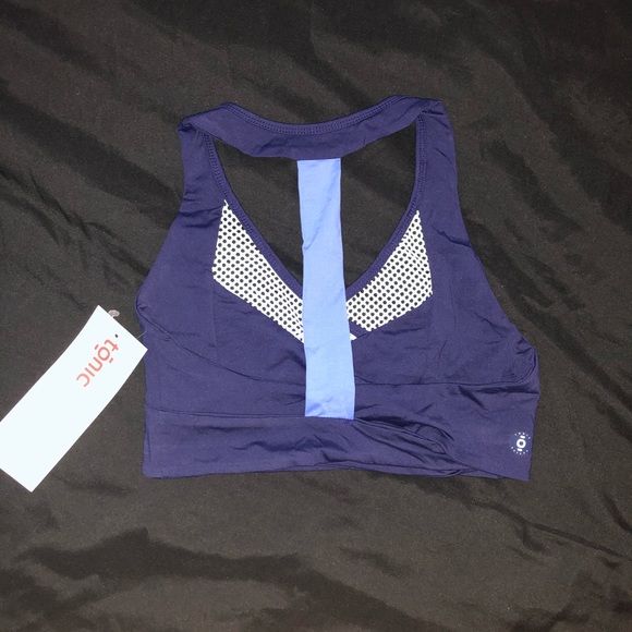 NWT sports bra with mesh detail - Picture 2 of 5